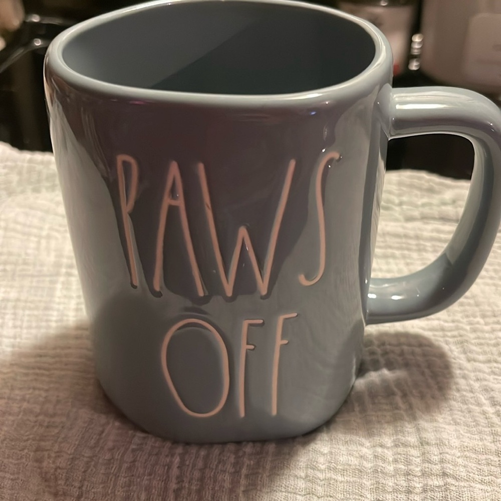 RAE DUNN “Paws” mug
